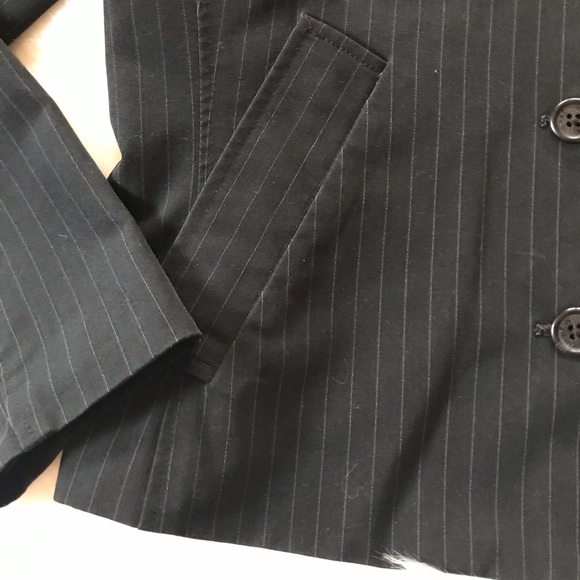 3x$25 Isaac Mizrahi pinstriped button down collar jacket - Picture 4 of 6